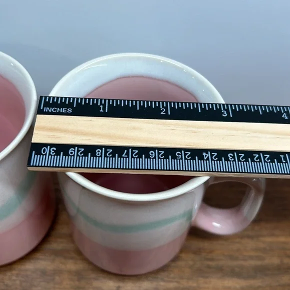 Vintage 80’s Stoneware Mugs Set Of Two Pink Mint Green & Cream In Colour - Picture 7 of 11